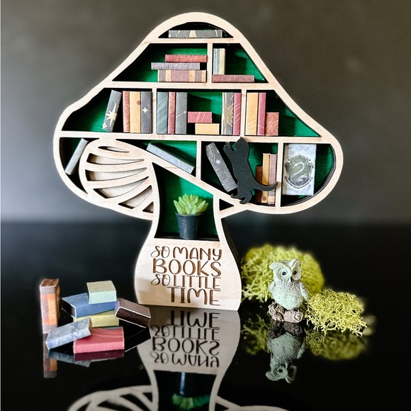Mini Mushroom Bookshelf, 3-D Wood Mini Bookshelf, So Many Books, Book Lover Gift - Picture 5 of 5